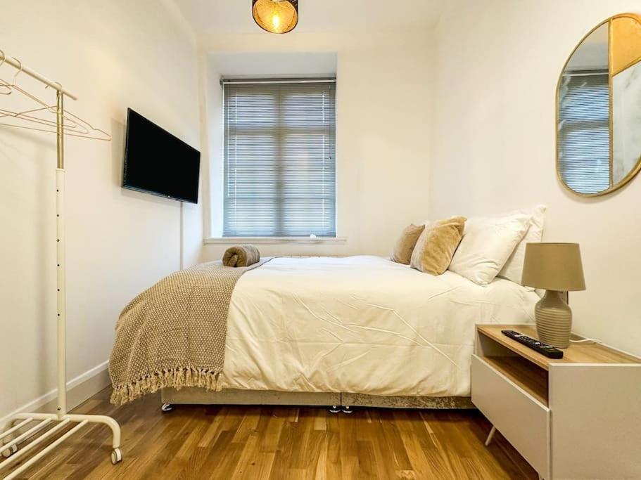 Newly Refurbished Luxury 3 Bedroom Apartment London Kültér fotó